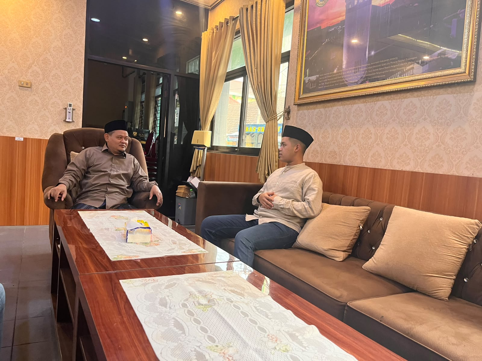 Dari Ambulans hingga Al-Qur'an, YANMU Konsisten Dukung Pesantren dan NU