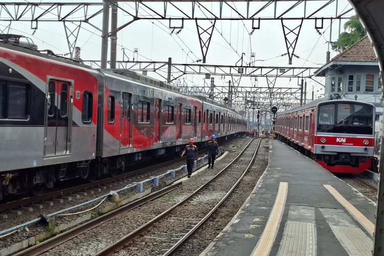 KRL Anjlok di Stasiun Jakarta Kota, KNKT Turun Tangan Investigasi