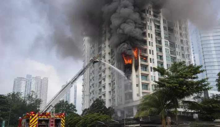 Damkar Ungkap Dugaan Penyebab Kebakaran Apartemen Pavilion