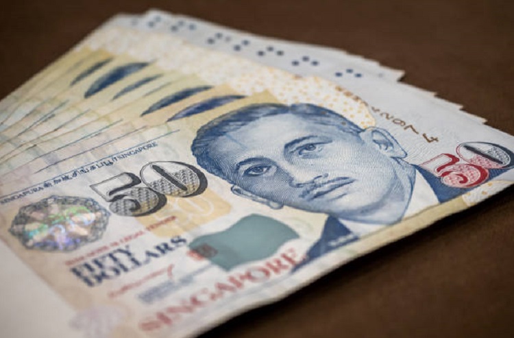 Polisi Selidiki Temuan Uang Palsu Senilai 340 Ribu Dolar Singapura