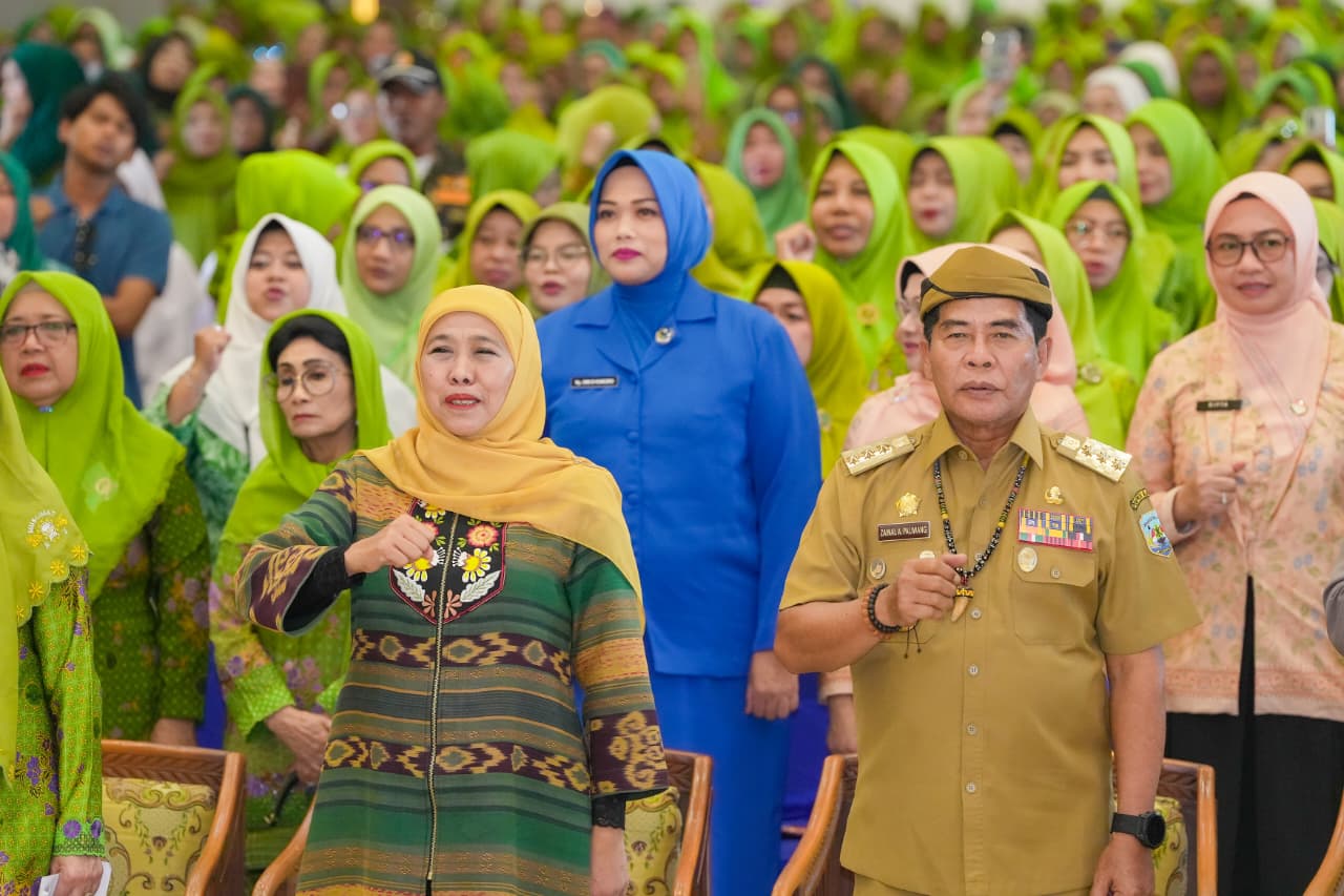 Peringati Maulidurrasul dan Harlah Muslimat NU di Kaltara, Khofifah Ajak Perkuat Peran Perempuan sebagai Madrasah dan Penggerak Perdamaian