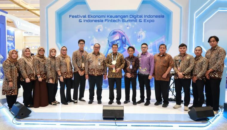 Pemkab Tangerang Raih Penghargaan TP2DD Terbaik Se-Jawa Bali dari Kemenko Perekonomian dan Kemendagri