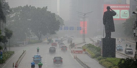 BMKG Prakirakan Jakarta Diguyur Hujan Ringan di Sejumlah Wilayah Sore Ini