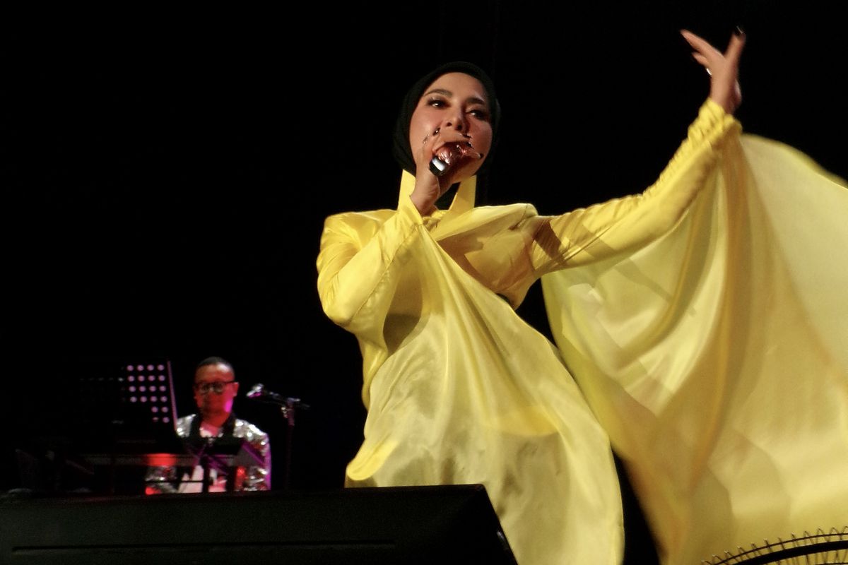 Syahrini Comeback Setelah 7 Tahun, Persembahkan Lagu untuk Reino Barack