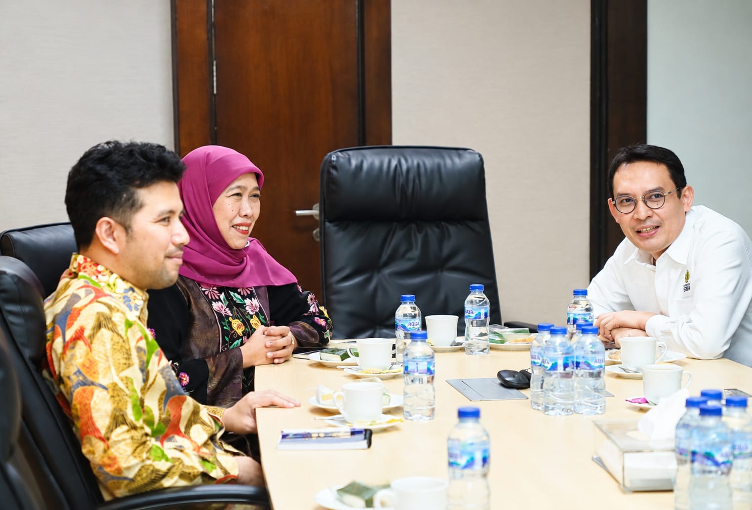 Gubernur Khofifah dan Wagub Emil Dardak Datangi Kementerian ESDM Bahas Kepastian Pasokan BBM di Jatim