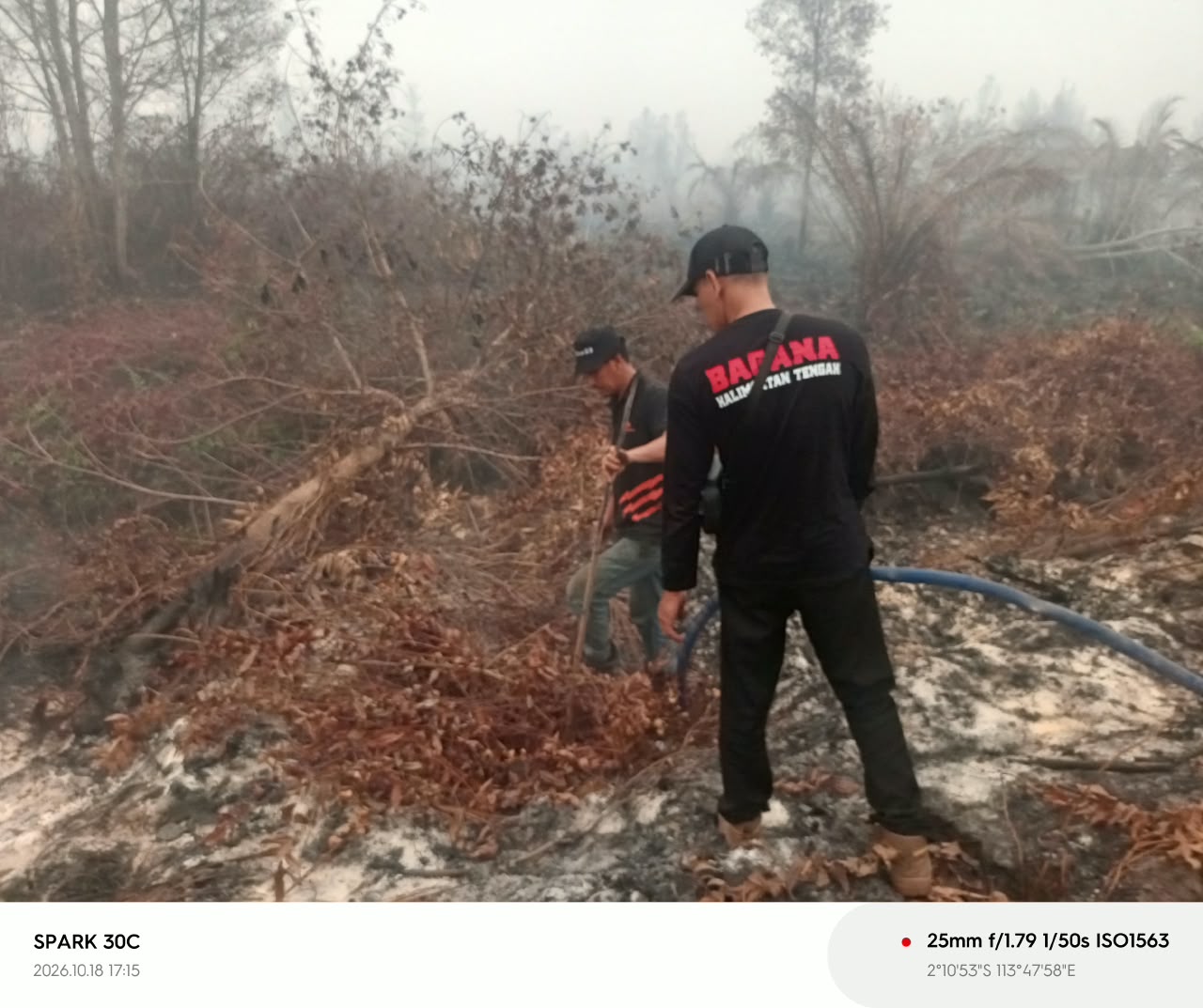 Karhutla Lumpuhkan Palangka Raya, DPW Gerakan Rakyat Kalteng Turun Tangan Lakukan Pemadaman